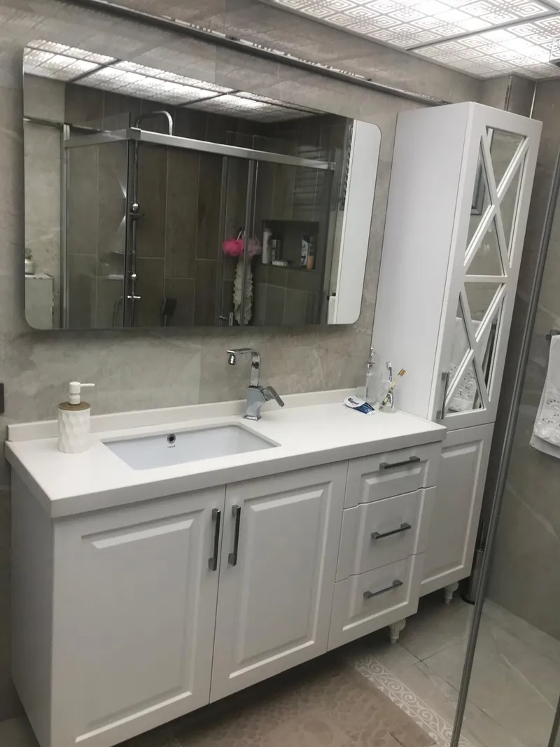 Çift lavabolu banyo dolabı ve boy dolabı
