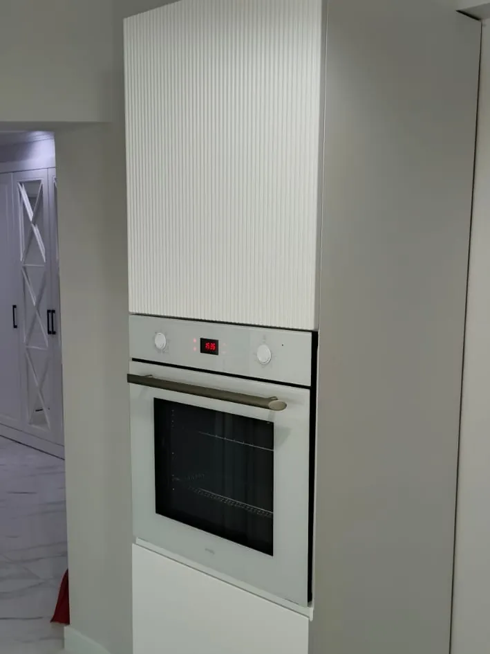 Ankastre fırın kule dolabı